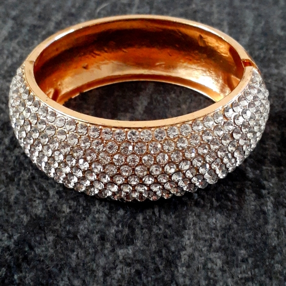 Bling bangle bracelet - Picture 2 of 6